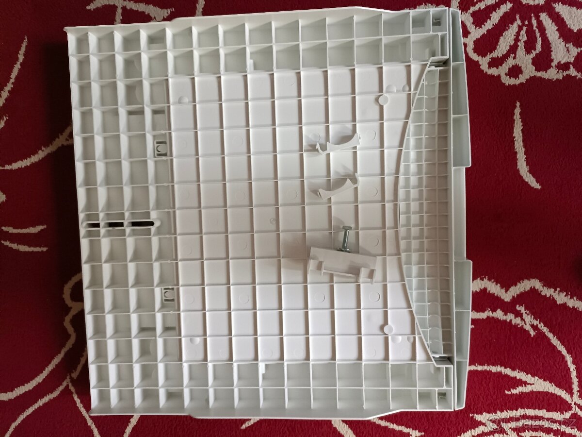 Mezikus sušička AEG - 2