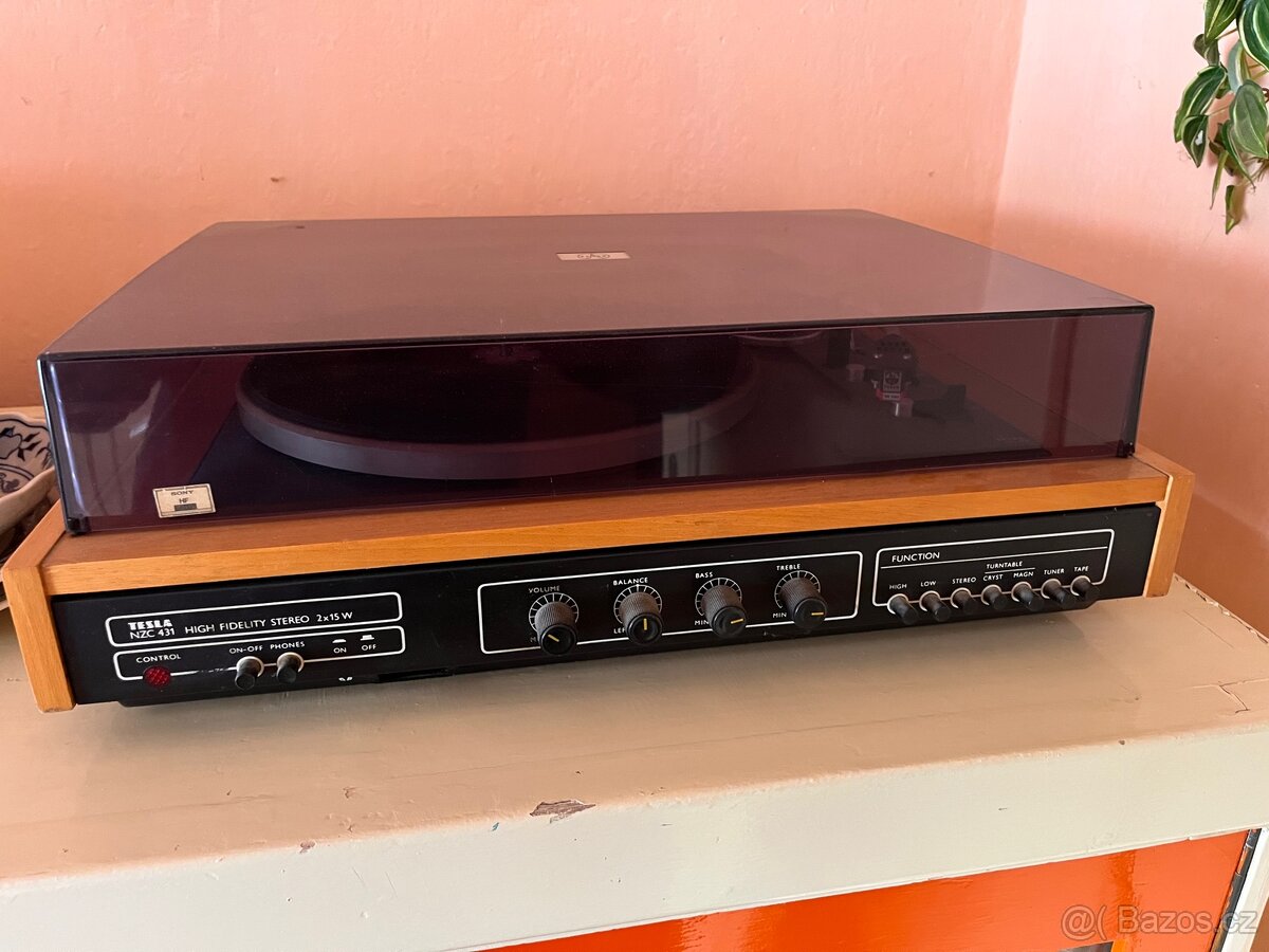 Gramofon Tesla NZC 431 - 2