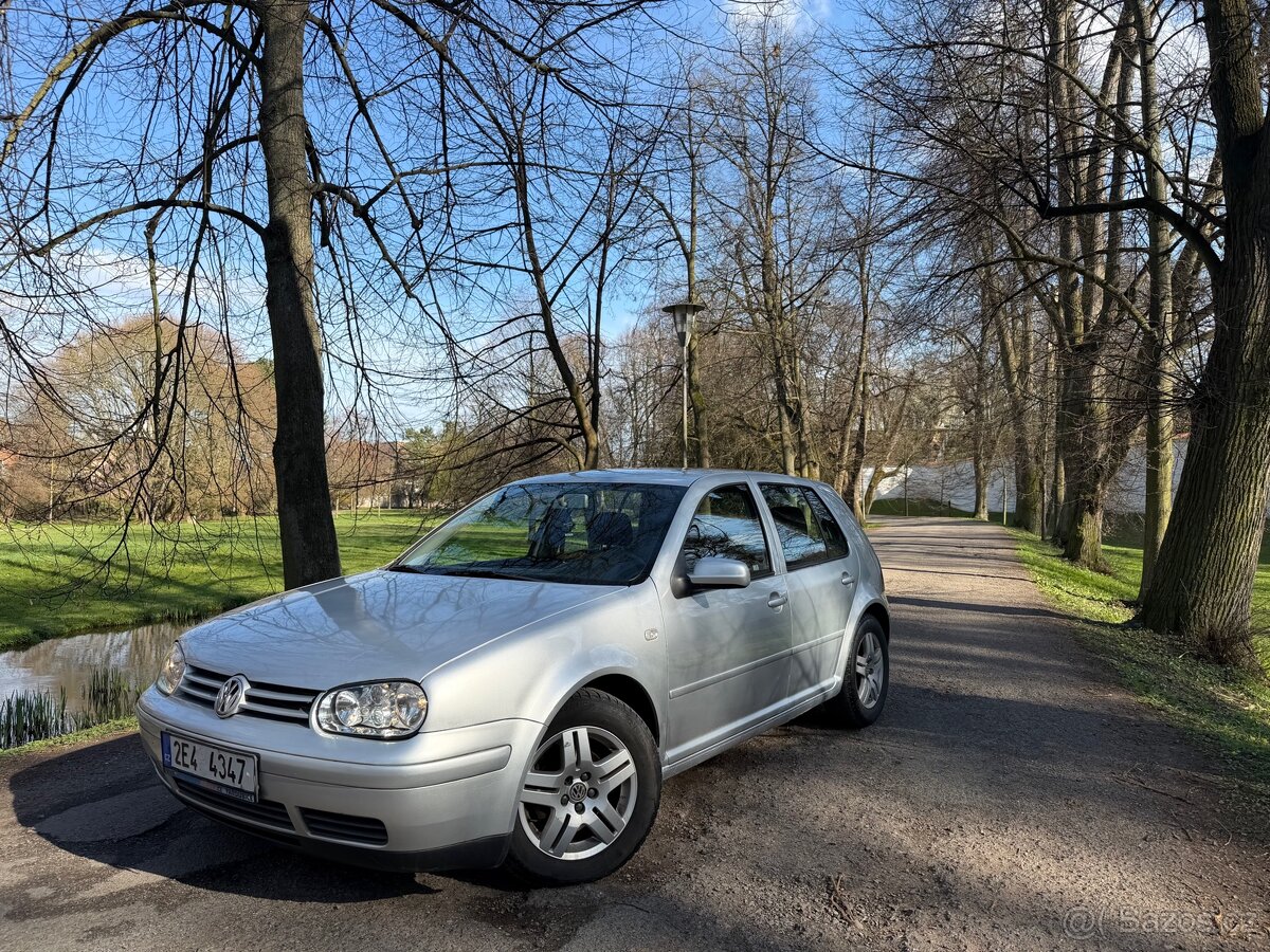 Volkswagen Golf,1.6 benzín,77KW DIGI-KLIMA - 2