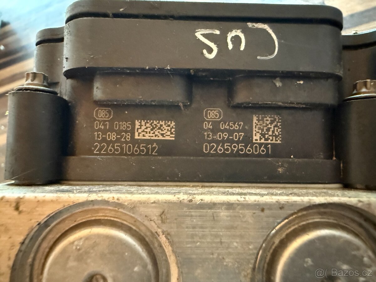 ABS jednotka na Ford Custom - 2