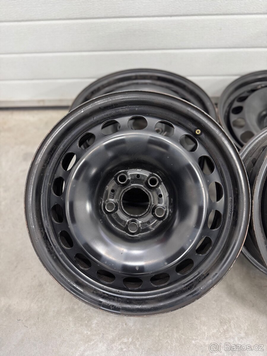 ORIGINÁLNÍ PLECHOVÁ SADA VW R16 ET41 - 2