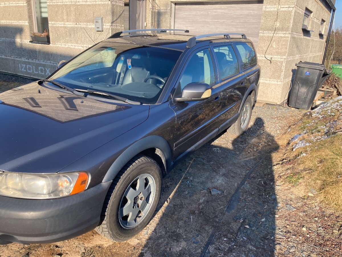 Volvo xc70 - 2