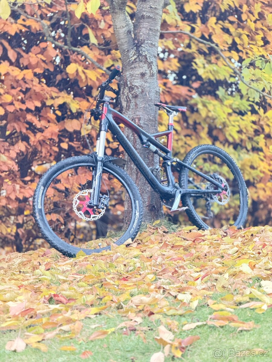 Specialized Stumpjumper PRO karbon 26’ - 2