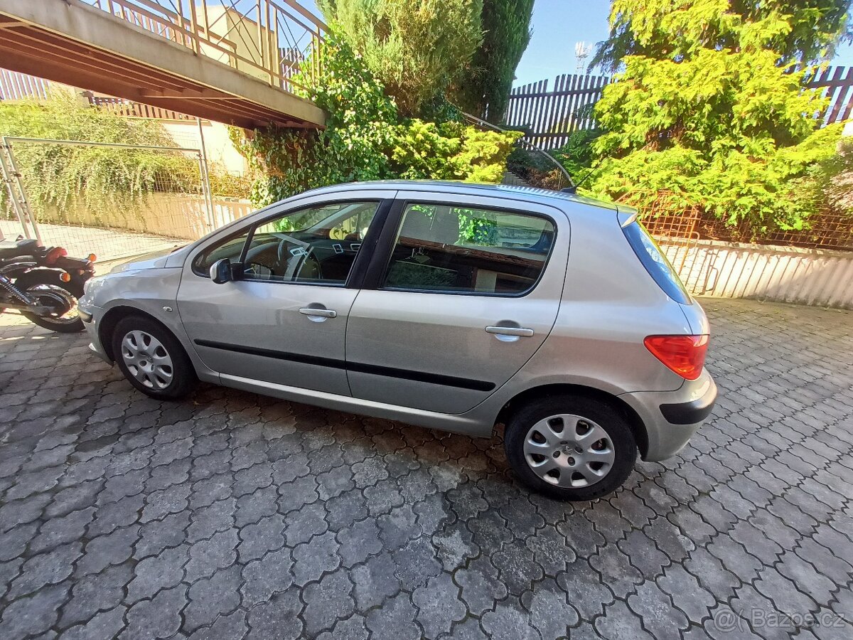Peugeot 307 - 2