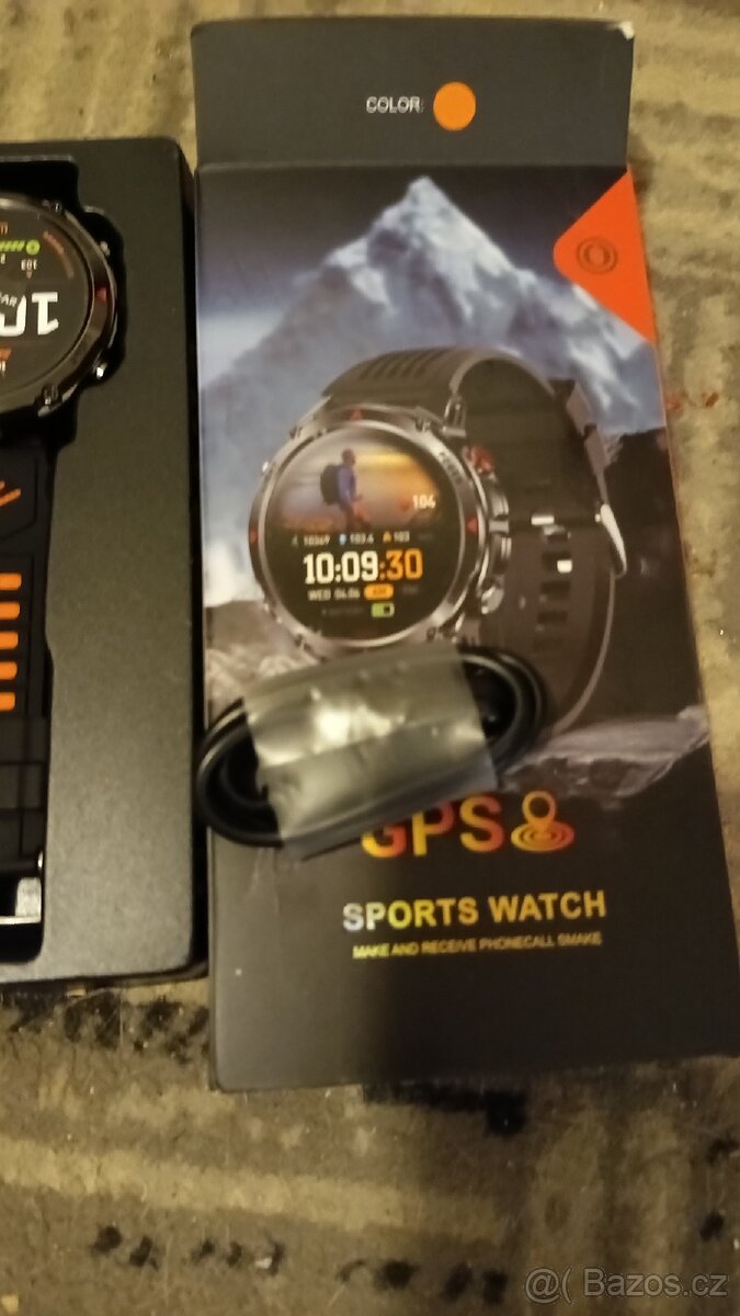 Nové Smart Watch GPS 3 ATM plus náhradní řemínek - 2