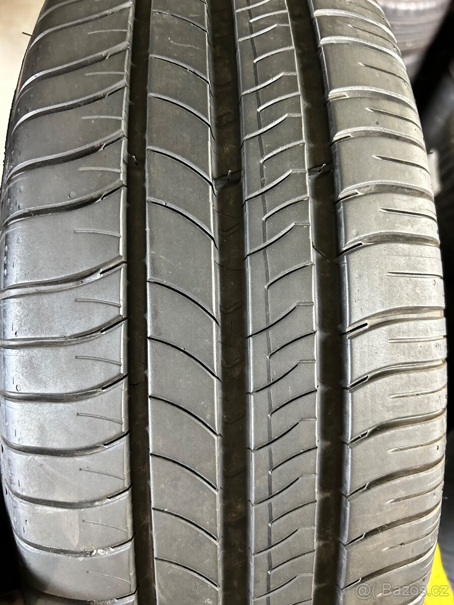 205/60/16 letní pneu - 2