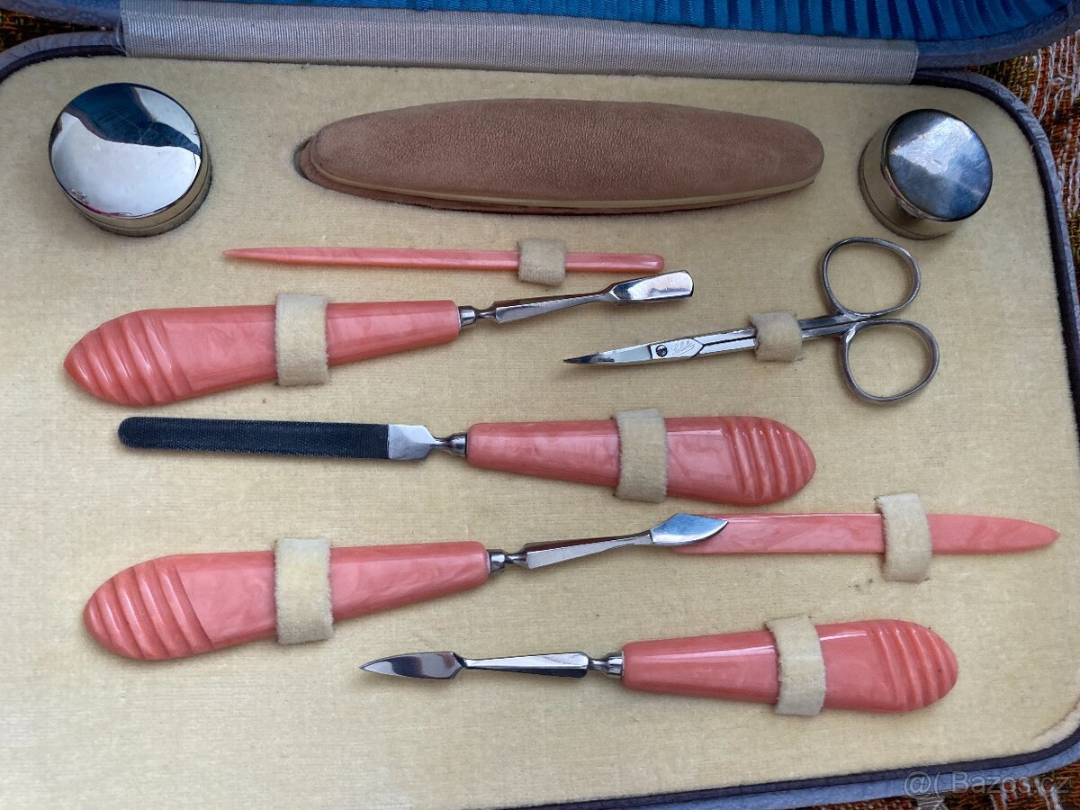 Starožitná sada manikúry - 2