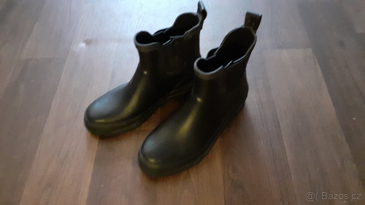 Dívčí holiny tchibo 32/33 - 2