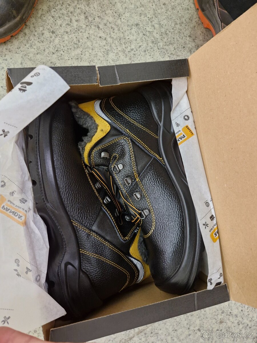 Pracovní boty zimní kotnikove vel.46 - 2