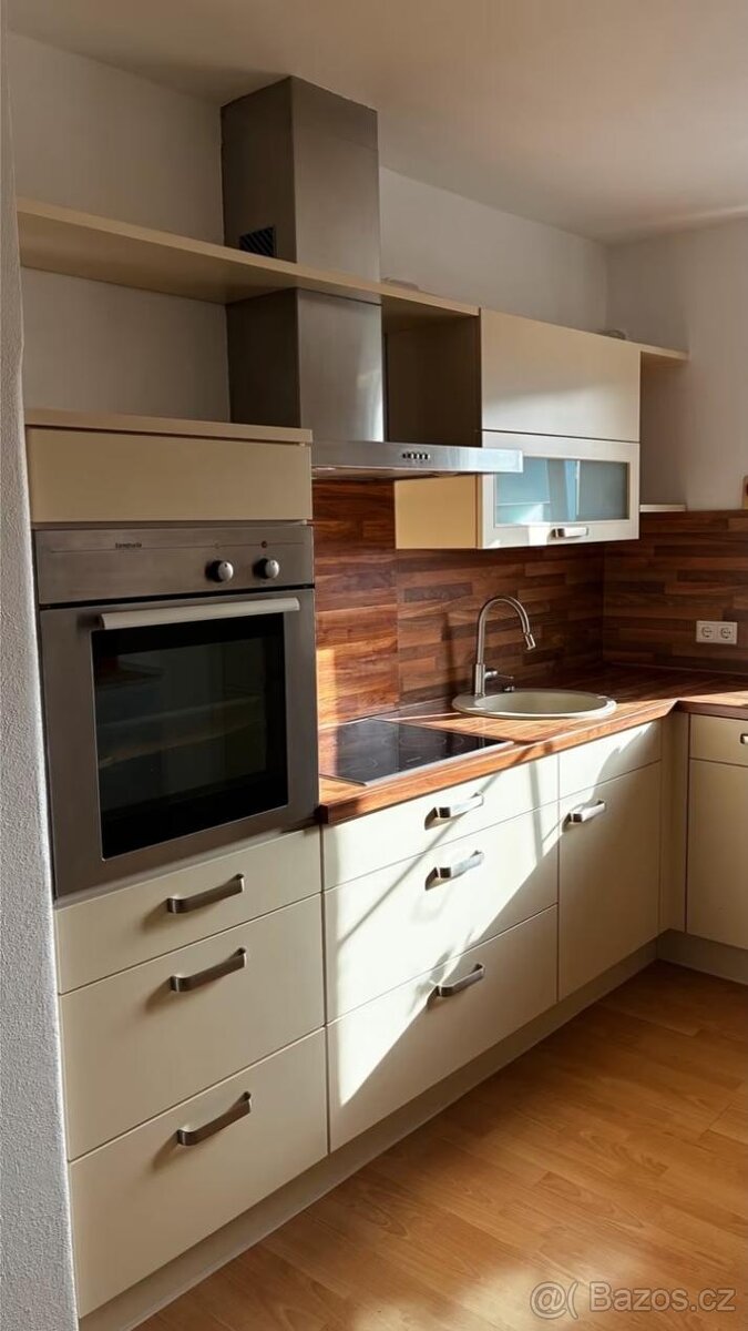 Elegentní kuchyně LIVIA - 2