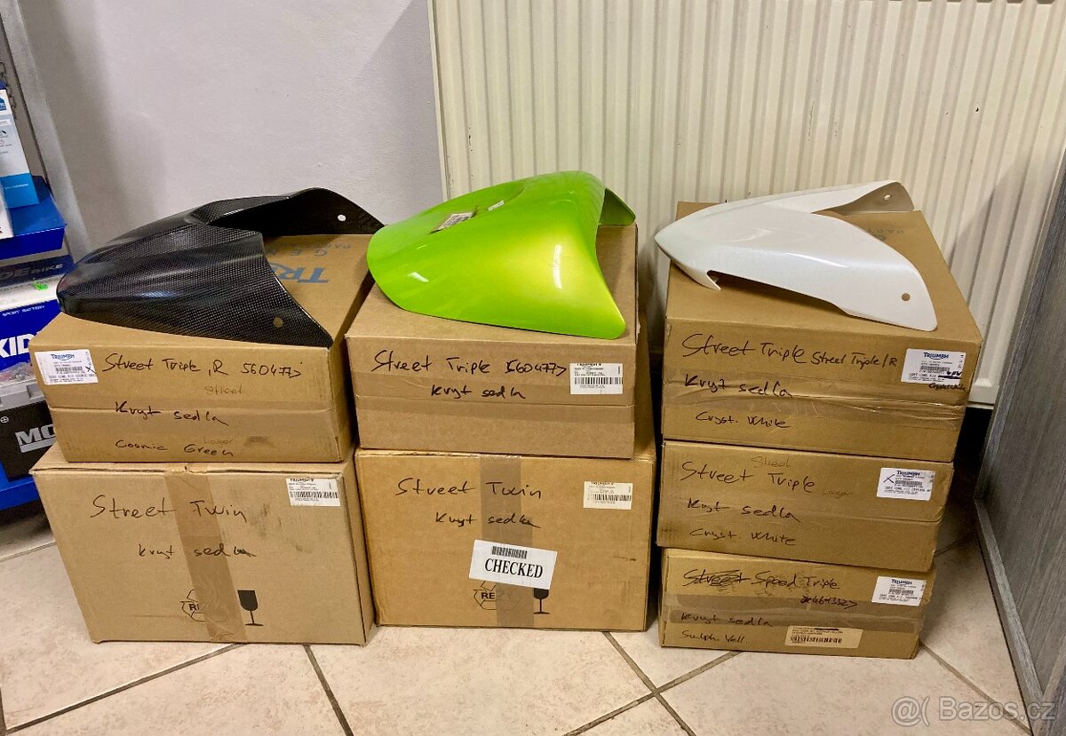 Kryt sedla Triumph - 2