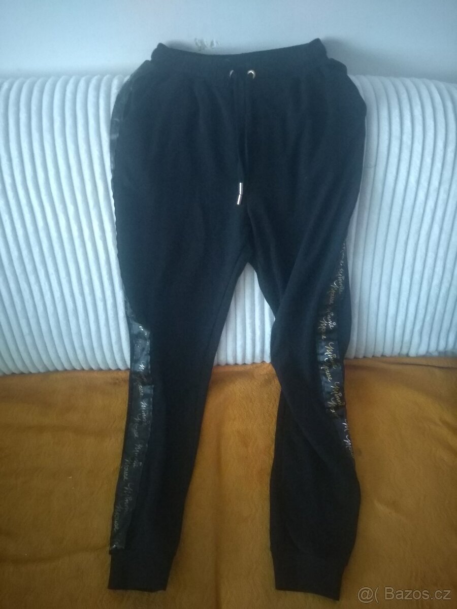 Tepláky černé Minie Mouse velikost xxs - 2