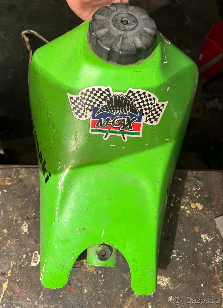 Kawasaki KDL 600 - 2