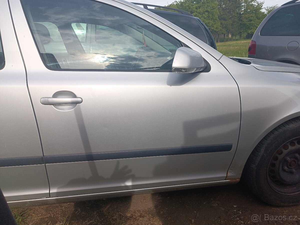 Díly Octavia 2 kod barvy LA7W - 2