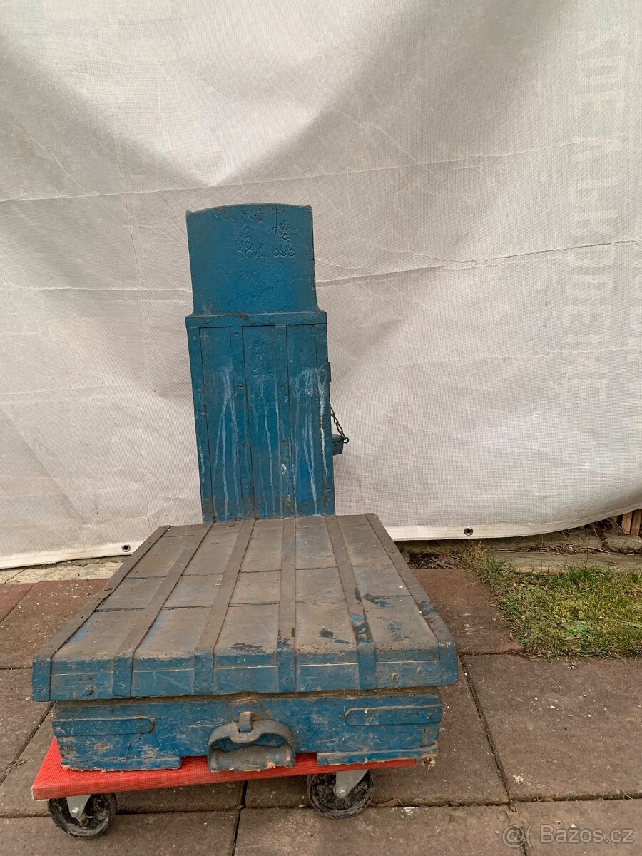 Stará váha decimálka - 2