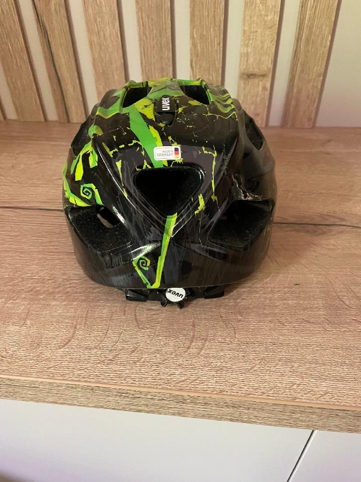 Helma na kolo Uvex junior - 2