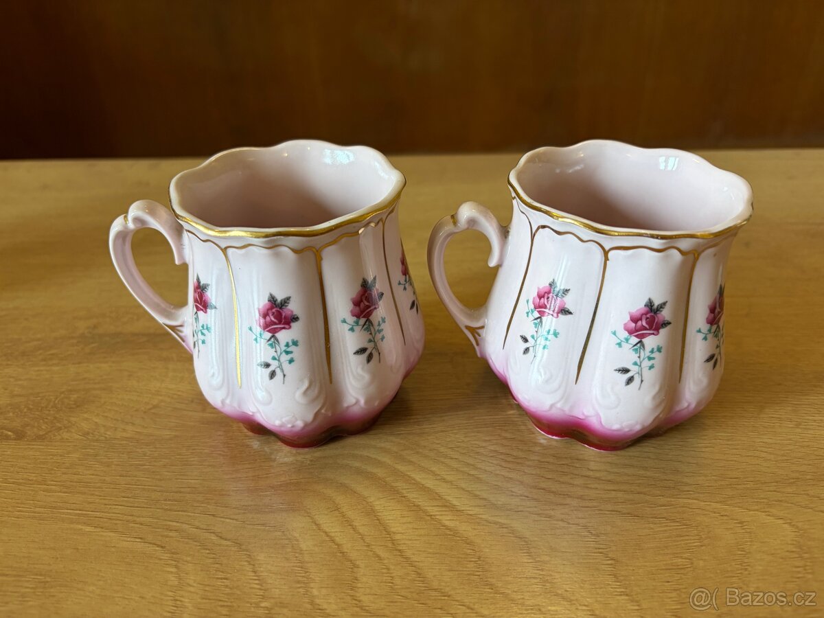 Starožitné hrnečky - 2