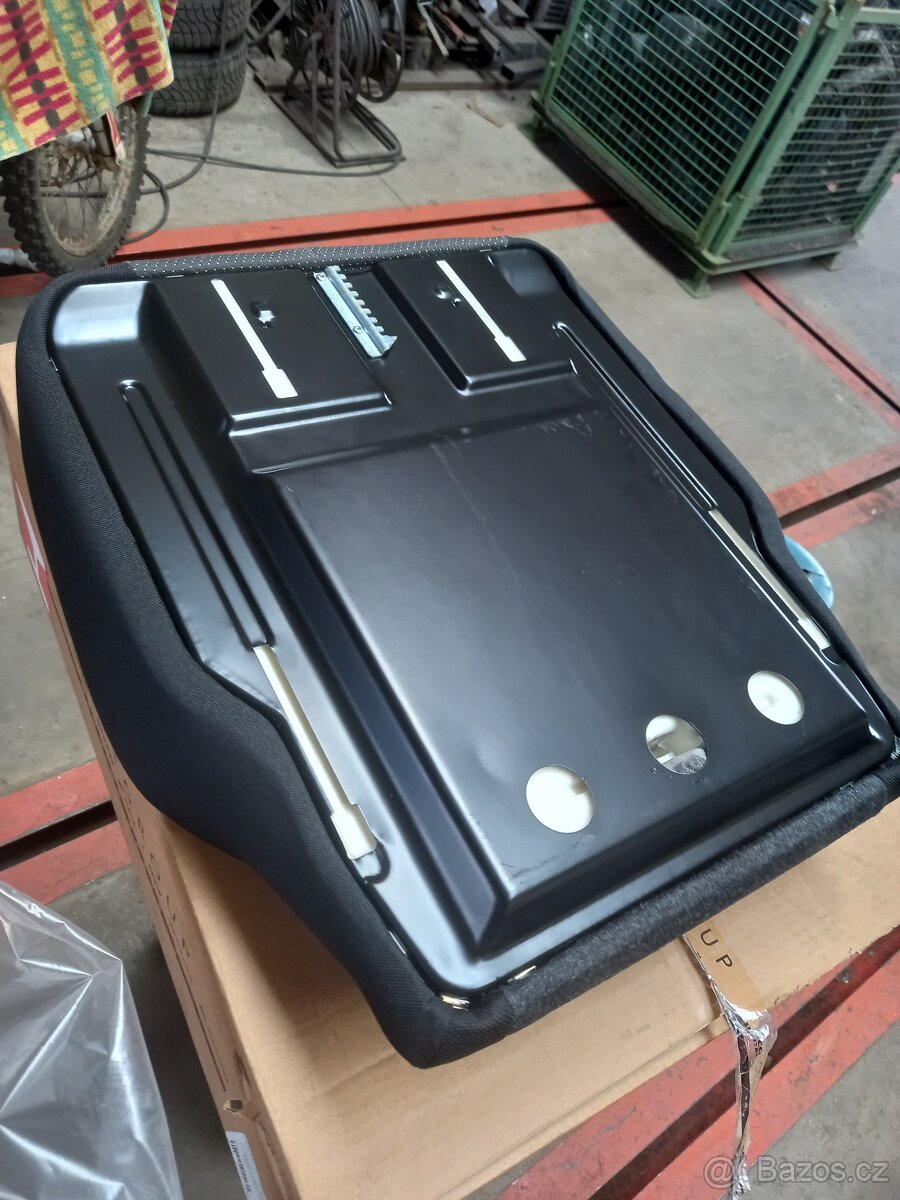 IVECO Daily nový sedák řidičovy sedačky - 2