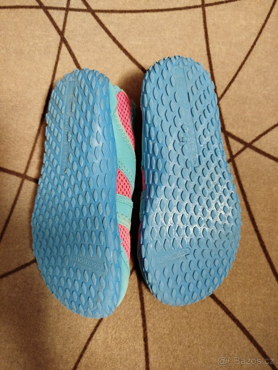 Boty do vody Tribord, vel. 30 - 2