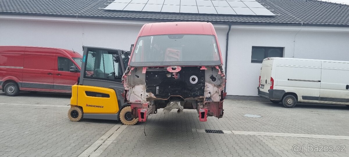 VW Crafter - 2