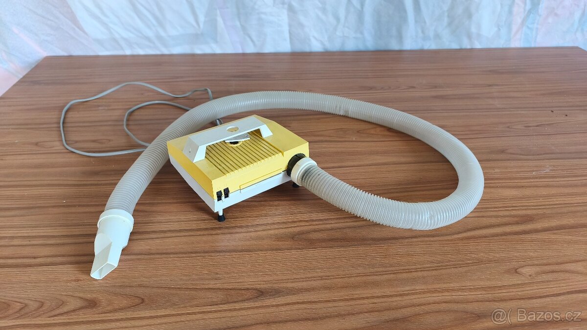 Retro fén - 2