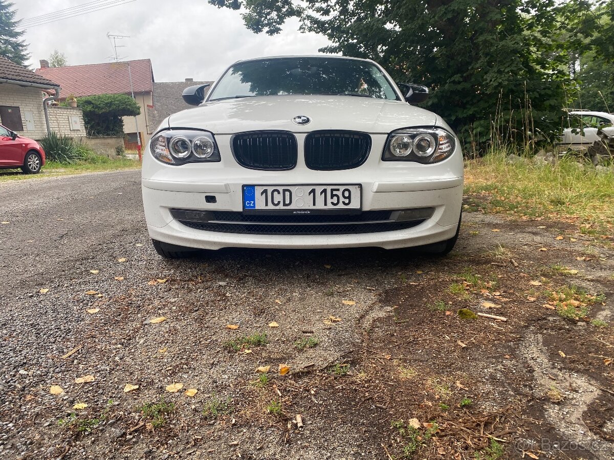 Bmw e87 116i přední nárazník - 2