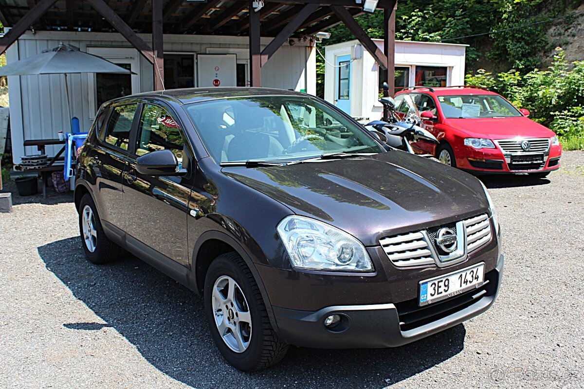 Nissan Qashqai 1.6i