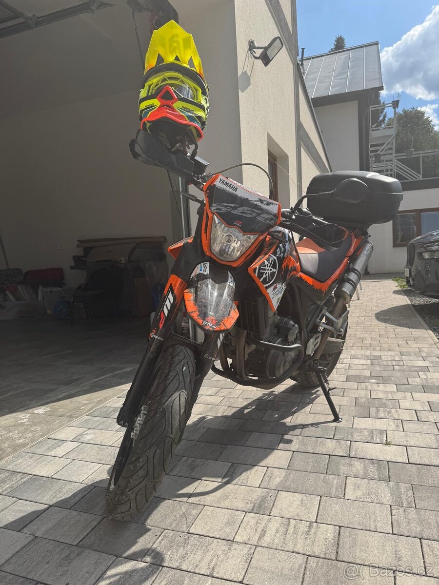 Supermoto...