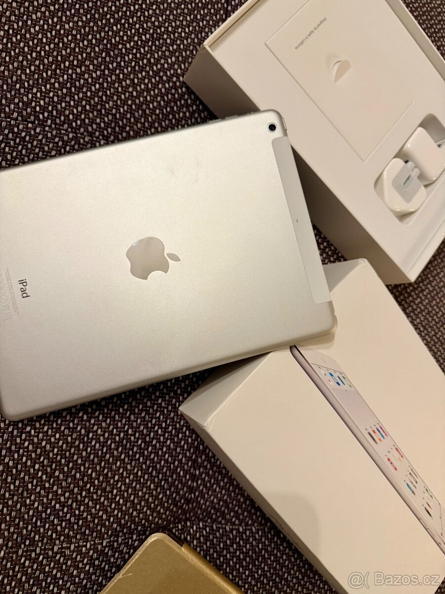 iPad Air je v 16GB Silver - 2