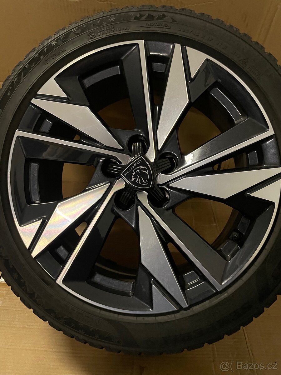 Original zimni alu Peugeot 308 III 225/45/17 95% - 2