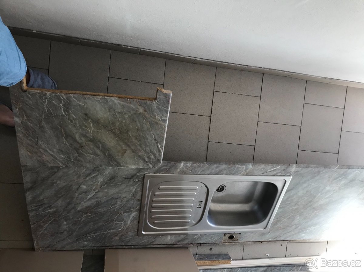 Kuchynska pracovni deska s drezem - 2