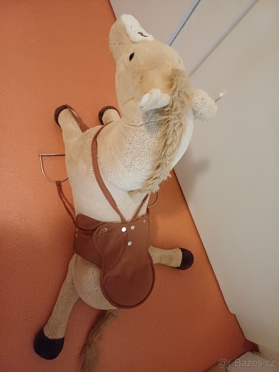 Plyšový koník - 2
