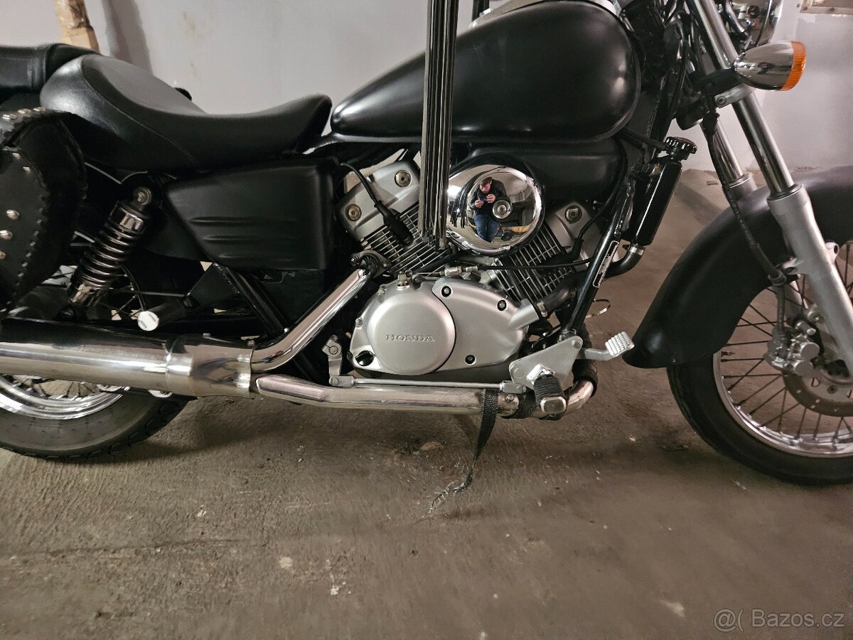 Honda VT 125 Shadow (2001) - 2