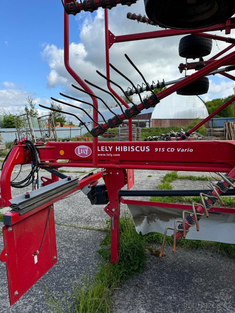 Shrnovač Lely Hibiscus 915 CD Vario - 2