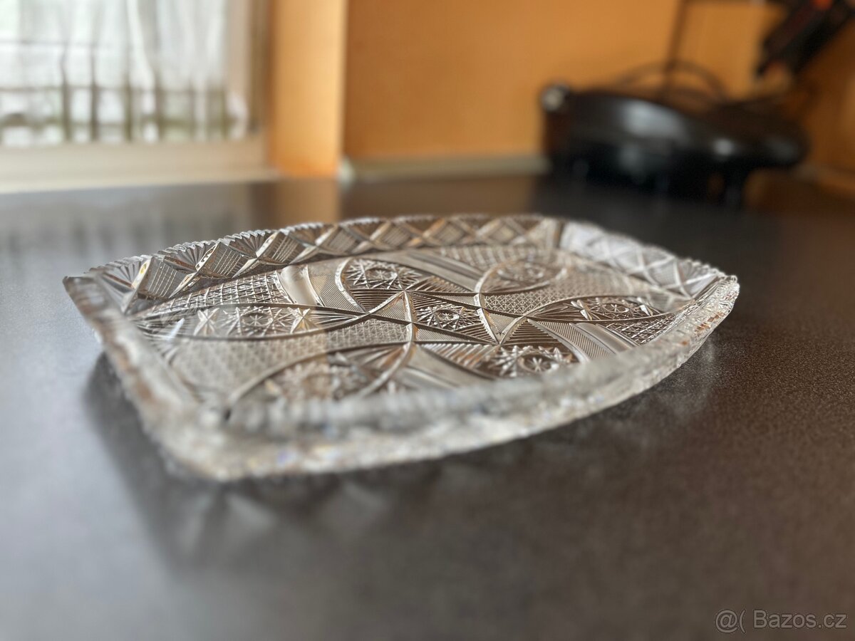 Podnos z brúseného skla - 2
