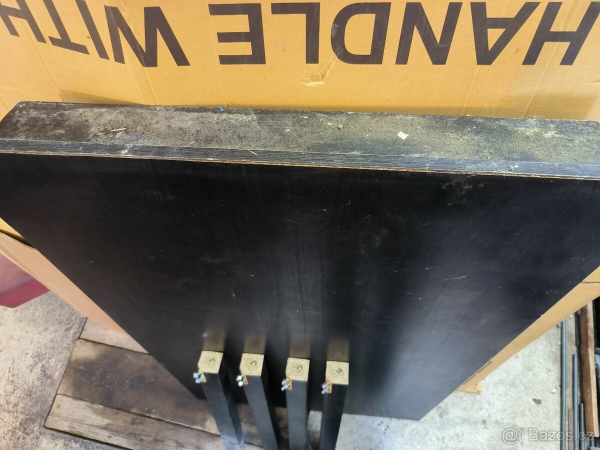 Jídelní stůl + 2x židle - 2