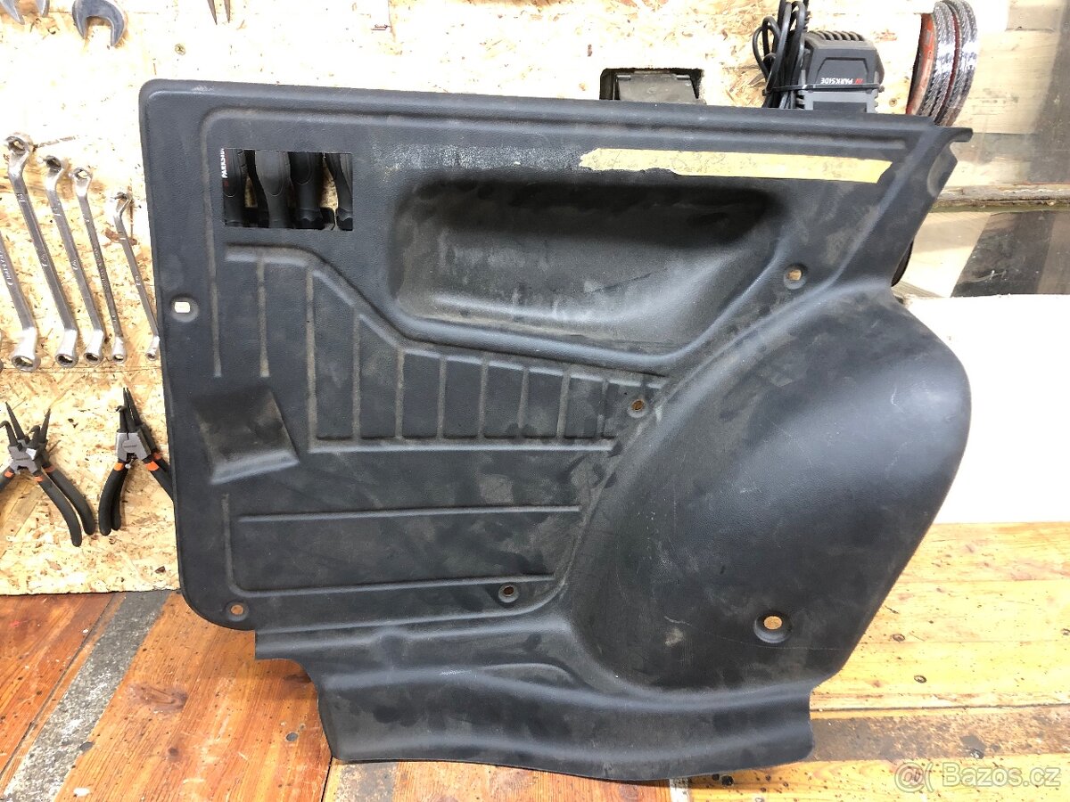 Fiat 127 3D zadní tapce - 2