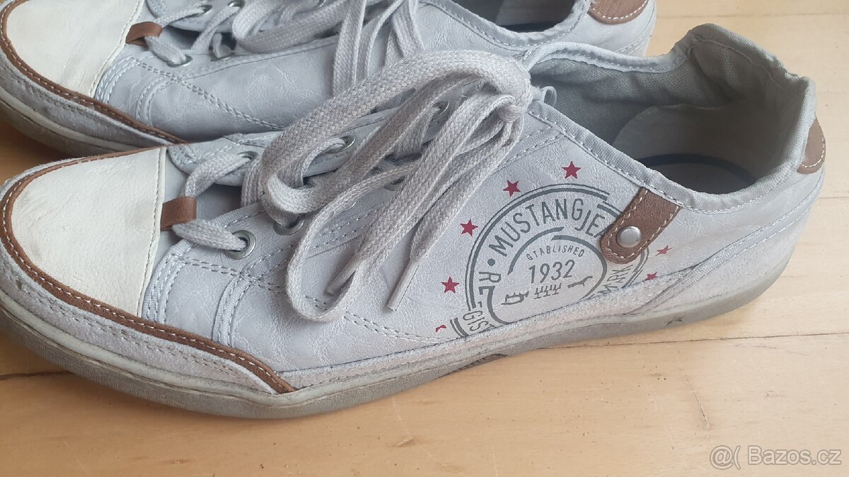 Boty Mustang, EU 42 - 2