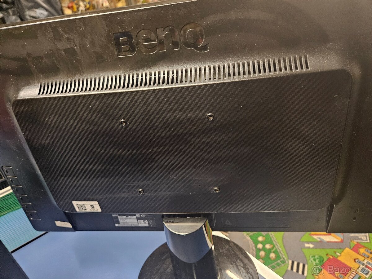 Prodám monitory/tiskárny - 2