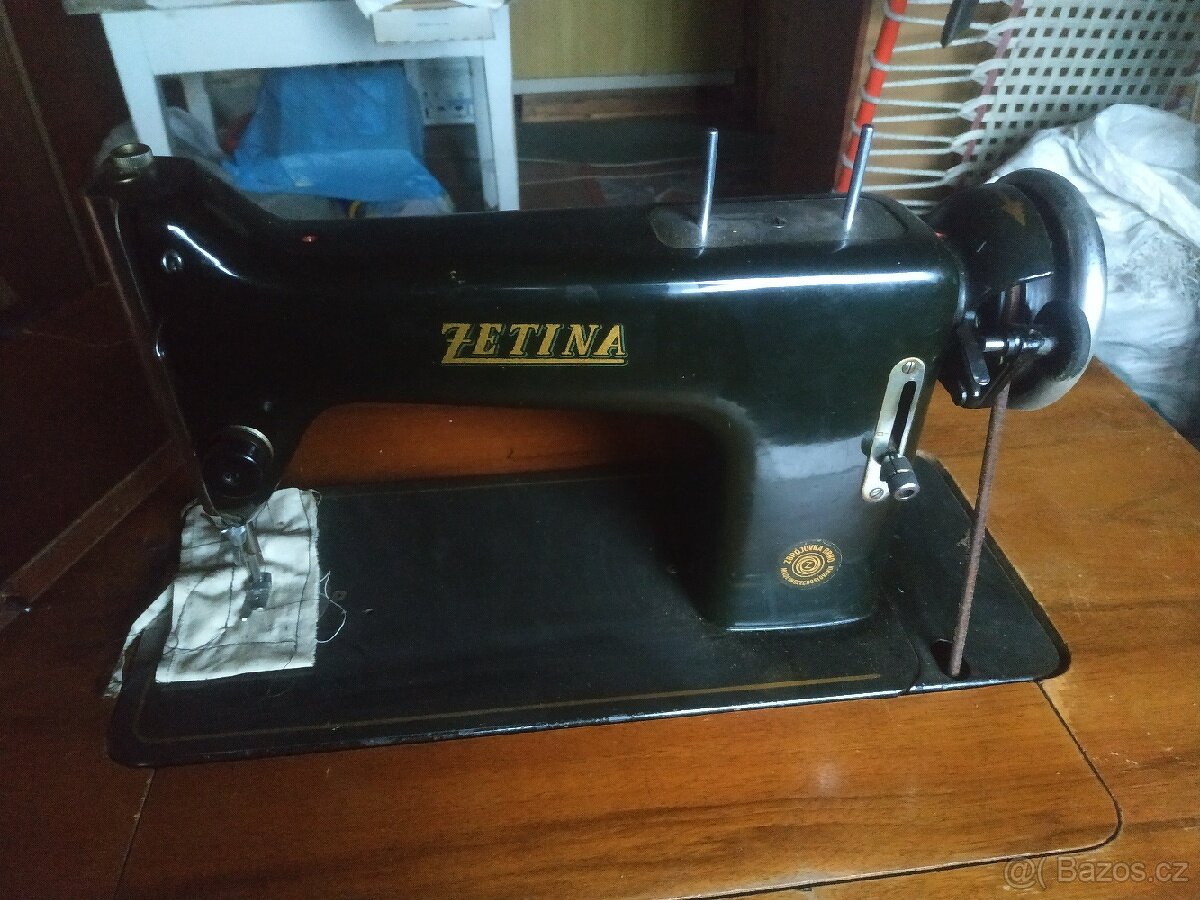 Šicí stroj Zetina - 2