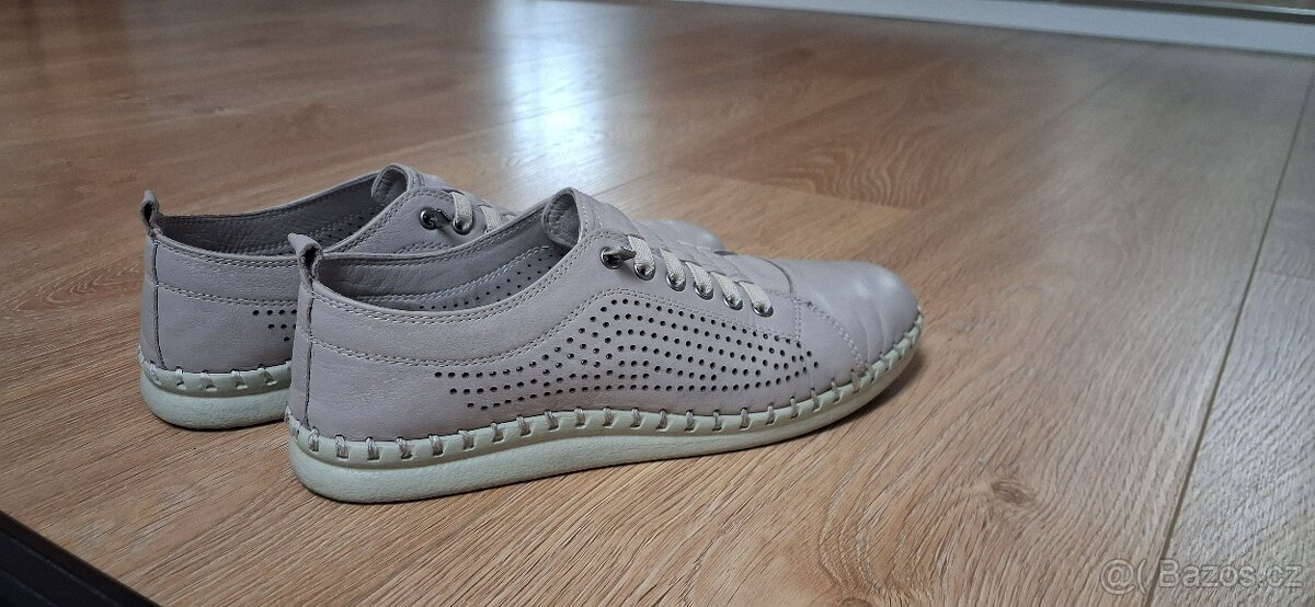 Baťa dámské kožené polobotky Iberius - 2