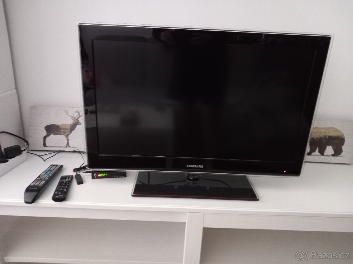 Televize Samsung 32" + set-top box Tesla - 2