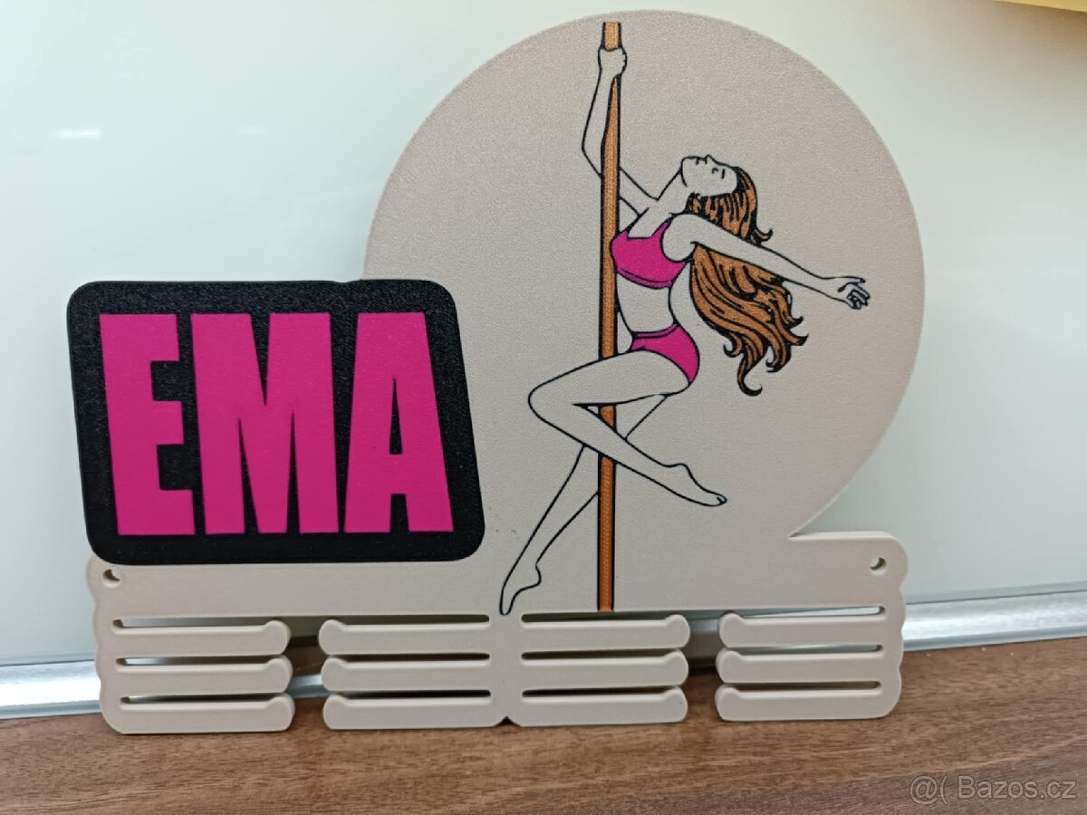 Držák na medaile - 2