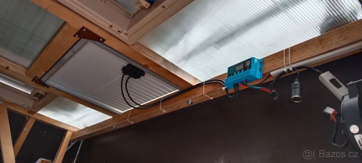 Přívěsný vozík Kobras s nástavbou - 2