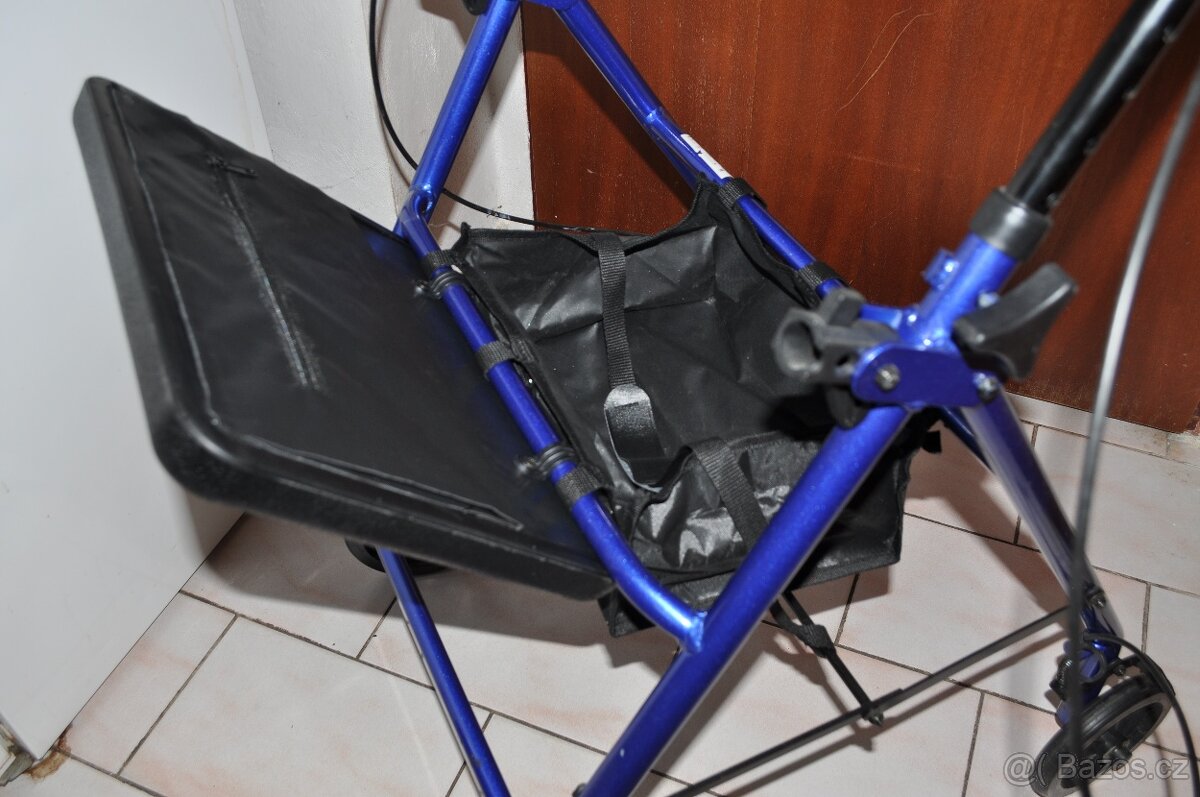 chodítko pro seniory - 2