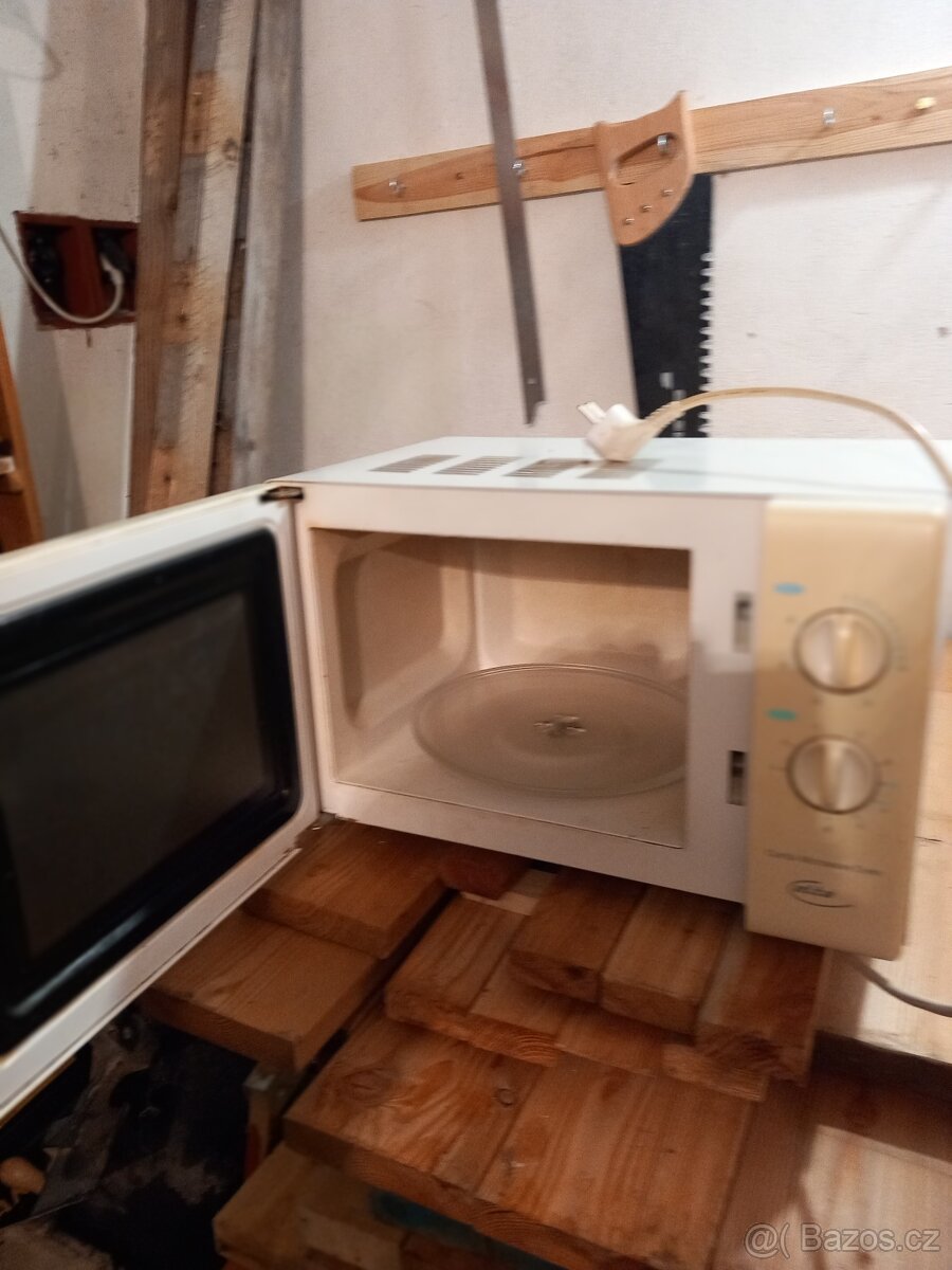 Mikrovlnná trouba - 2