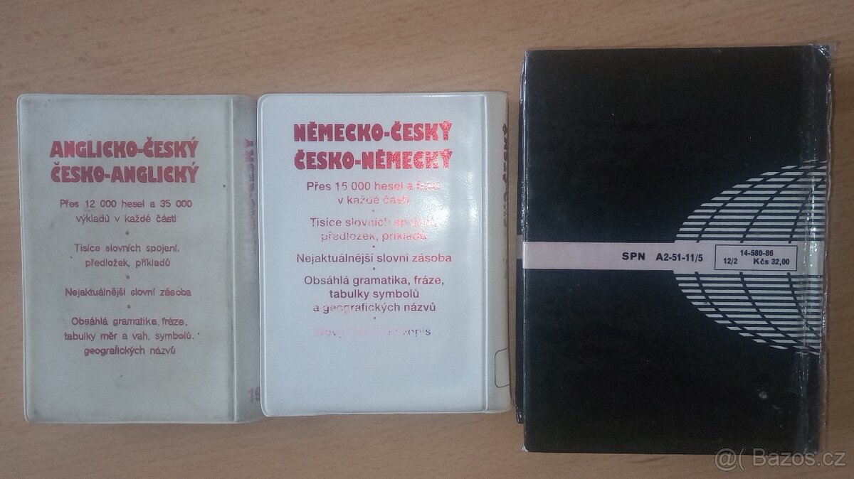 Slovníky česko/anglický/německÿ/ruský - 2