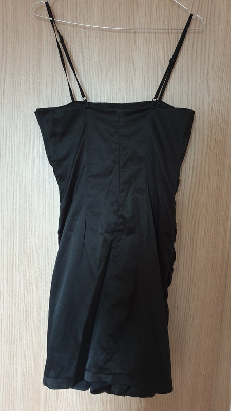 Černé společenké šaty - 2