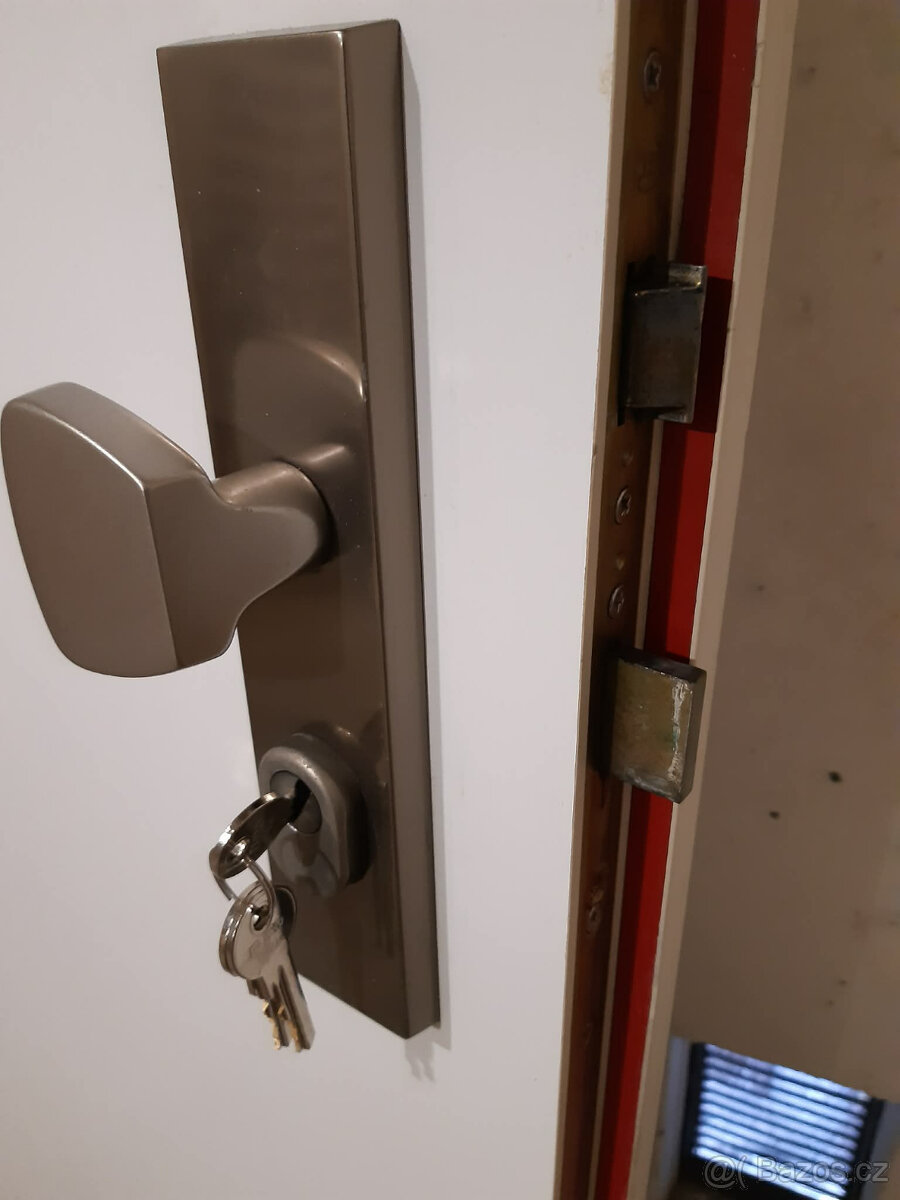 Protipozarni dvere prave 90 - 2