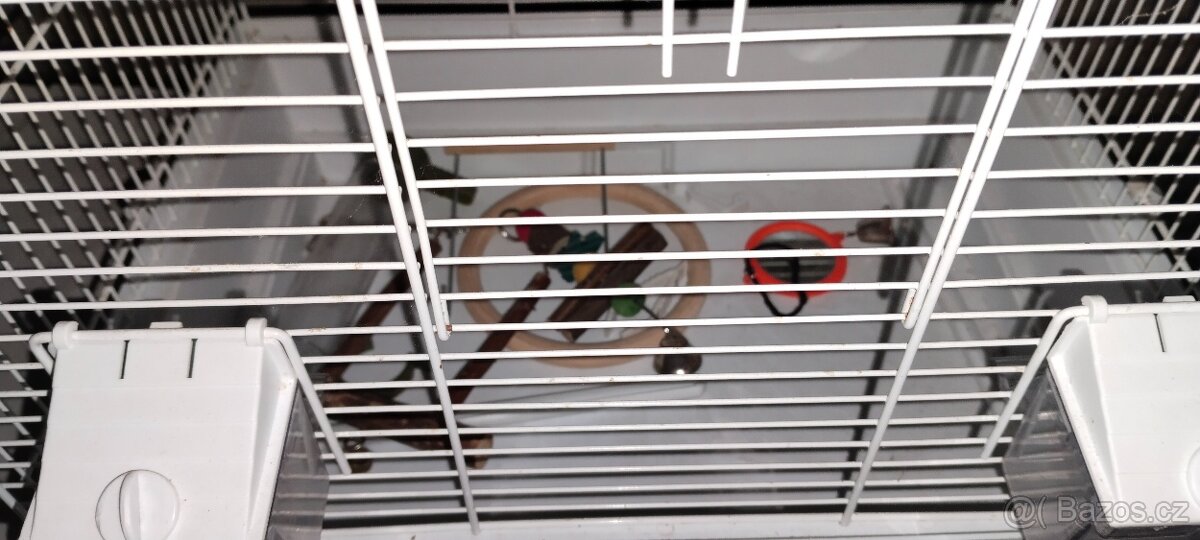 Klec pro ptactvo s příslušenstvím - 2